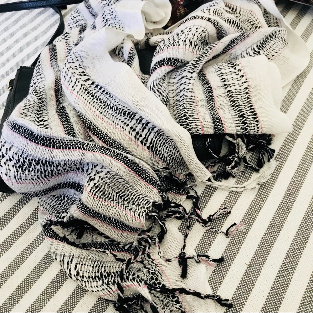 Rising Tide Lightweight Metallic Stripe Scarf NWT - Picture 8 of 9